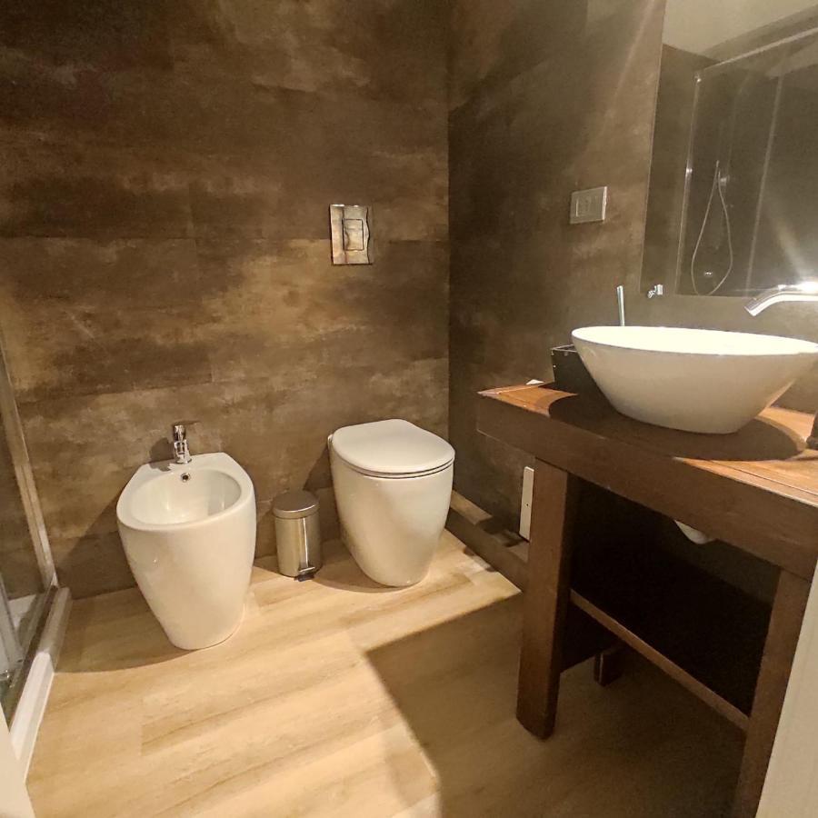 Krly Exclusive Rooms Cagliari Esterno foto