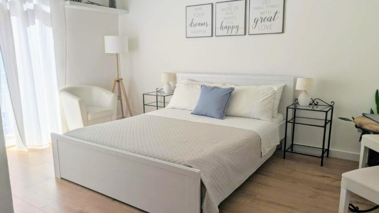Krly Exclusive Rooms Cagliari Esterno foto