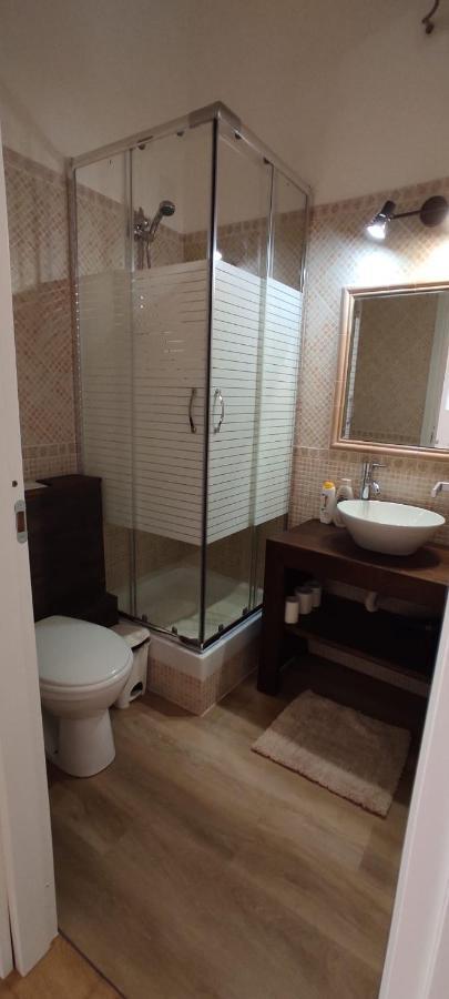 Krly Exclusive Rooms Cagliari Esterno foto