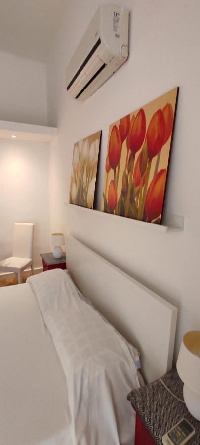 Krly Exclusive Rooms Cagliari Esterno foto